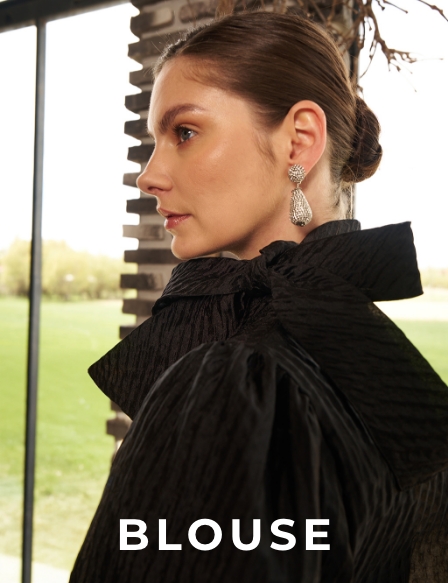 BLOUSE