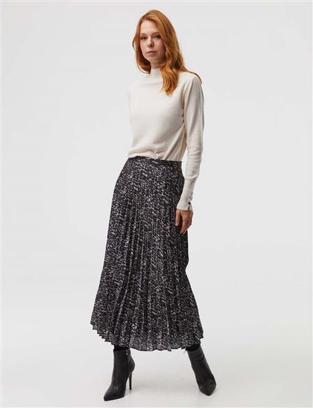 Leopard Patterned Pleated Skirt Camel