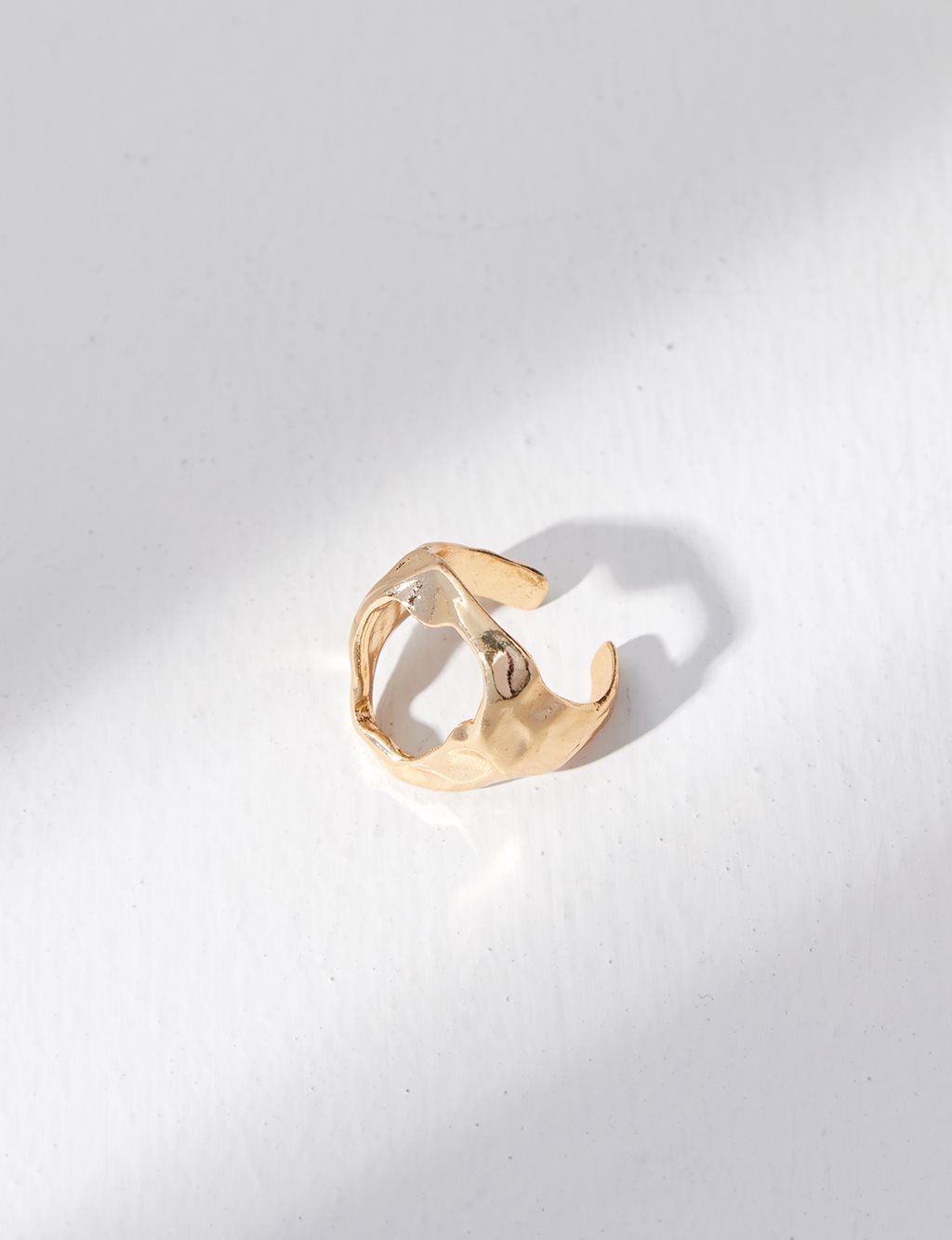 Perforated Adjustable Ring Gold B21 YZK01