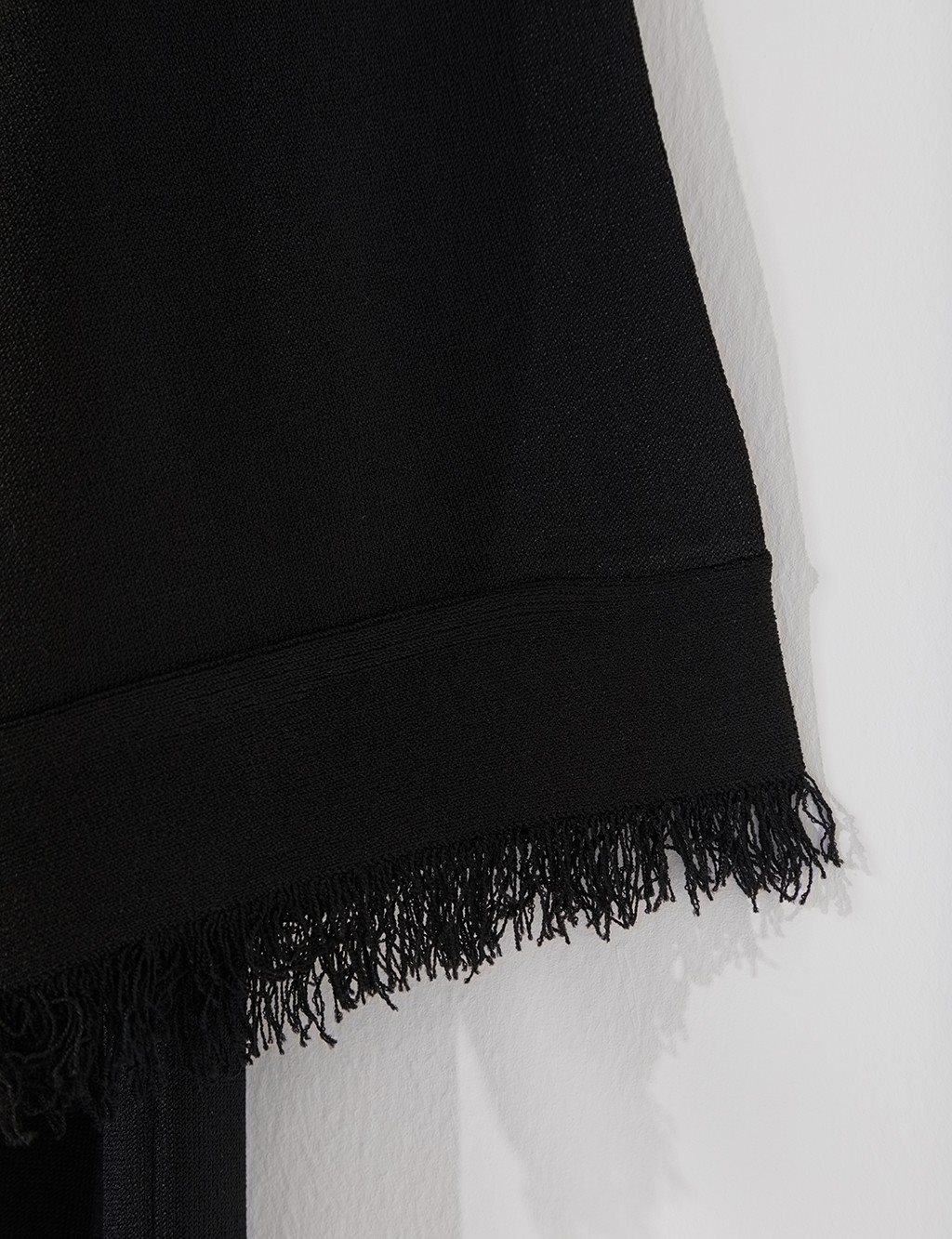 Tasseled Knit Cardigan B21 TRK02 Black