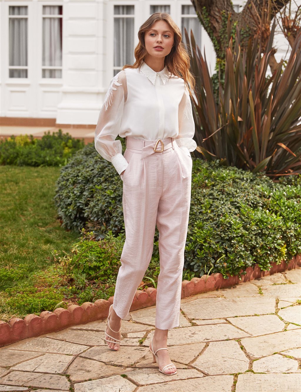 Belted Pleated Pants B21 19100 Powder