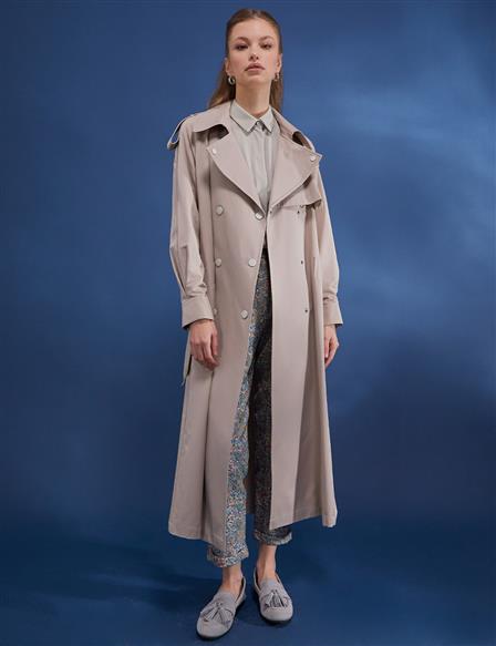 Windbreaker and Sash Detailed Long Trench Coat Clay