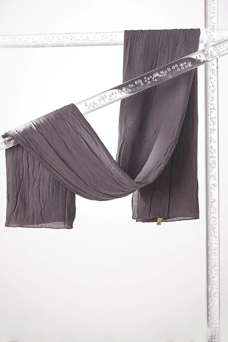 Star Krash Shawl Grey