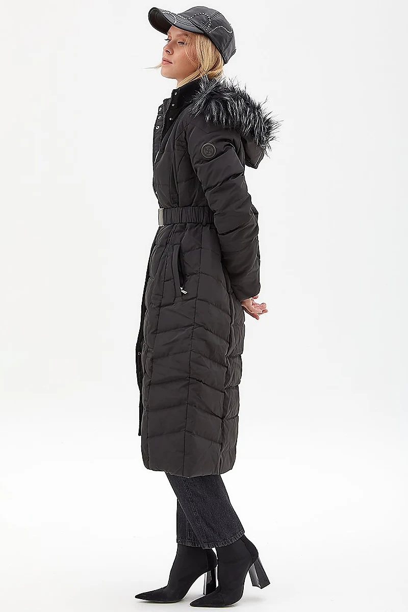 Down Coat With Belt Black