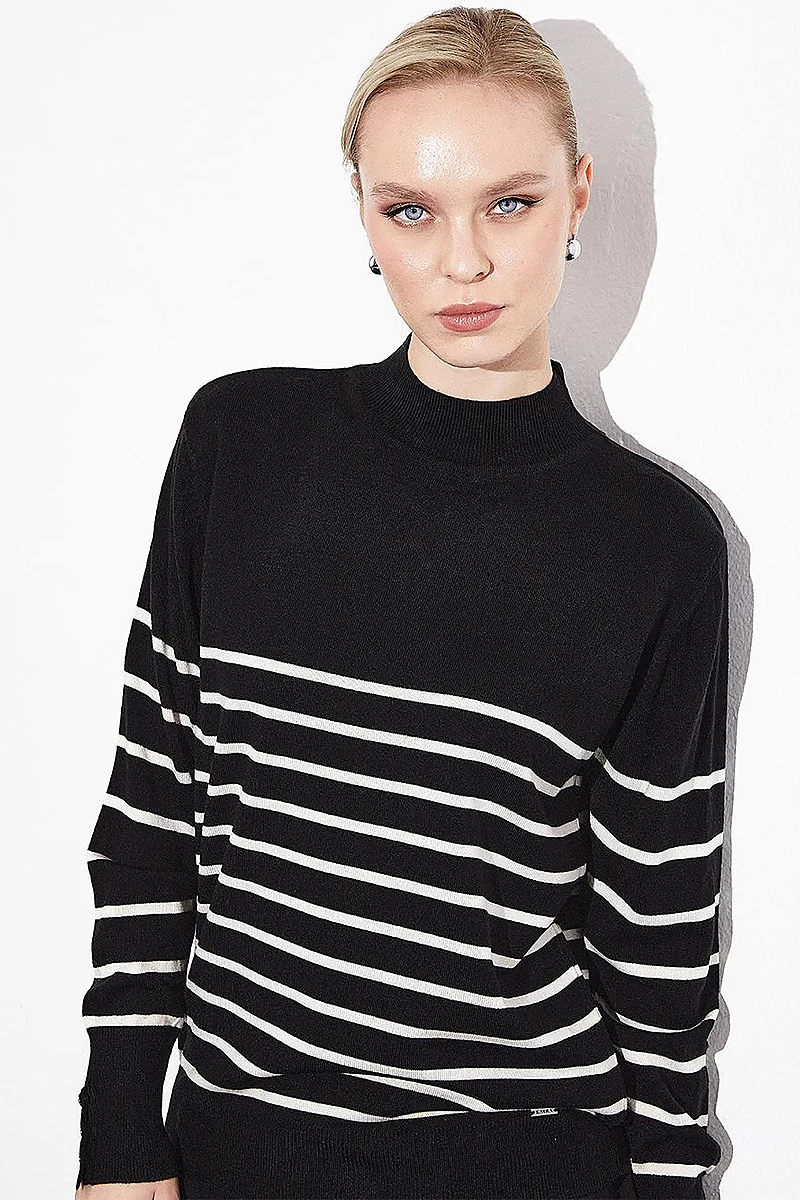 Turtleneck Striped Knitwear Sweater Black Optical White