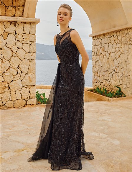 Sleeveless Mermaid Evening Dress in Black