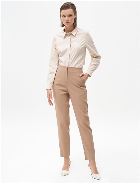 Pleated Tapered Pants Beige