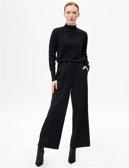 Pleated Suede Pants Black