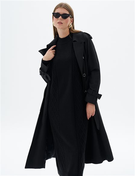 Windbreaker Detailed Belted Cape Black