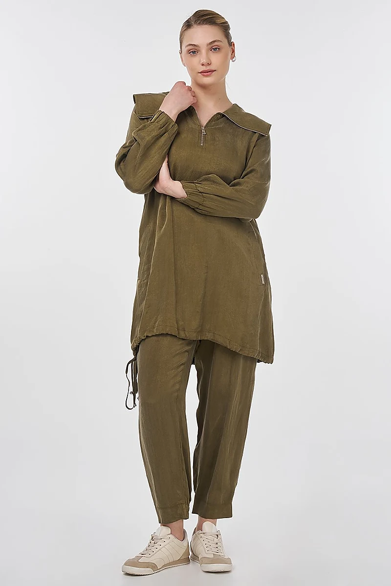 Wide Collar Lyocell Two-Piece Set Khaki