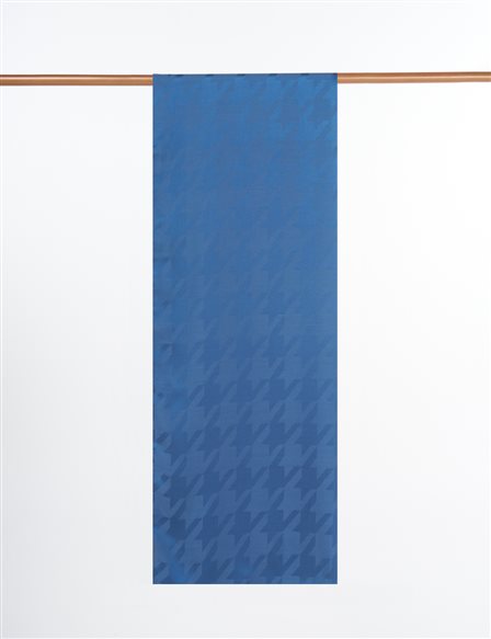 Hound's Foot Patterned Jacquard Shawl Indigo