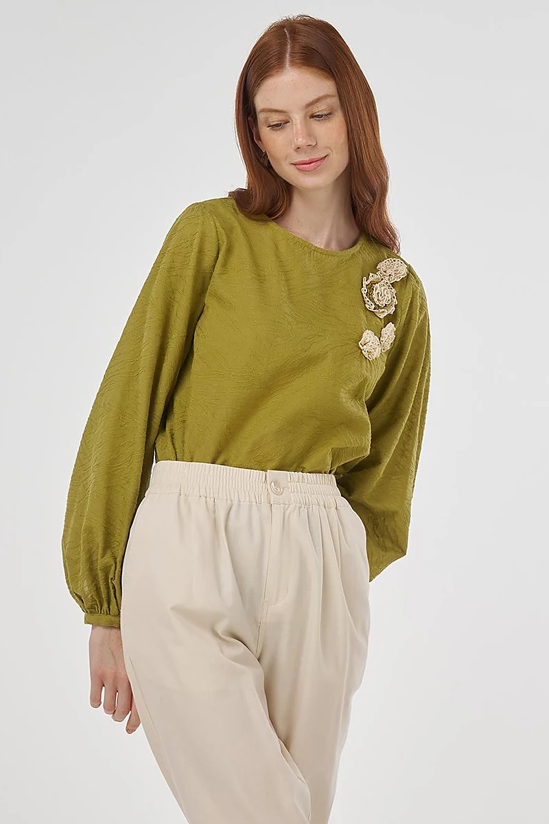 Floral Appliqué Cotton Blouse in Khaki