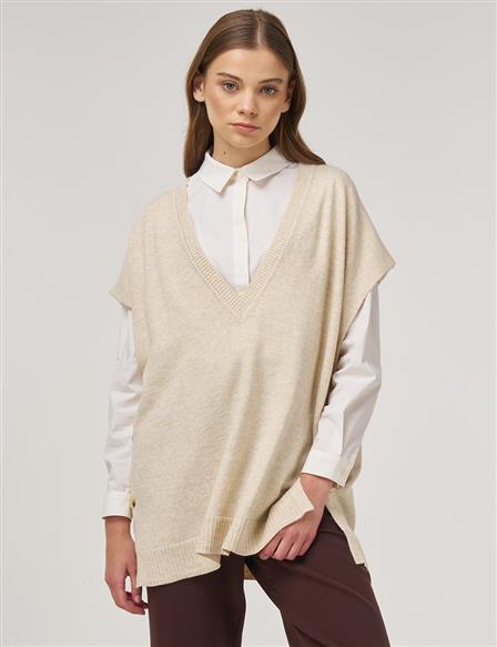 V-Neck Knit Vest Cream
