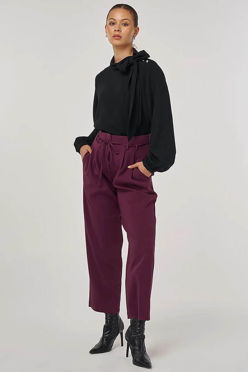 Pleated Lace-Up Belted Pipe-Leg Trousers in Fig
