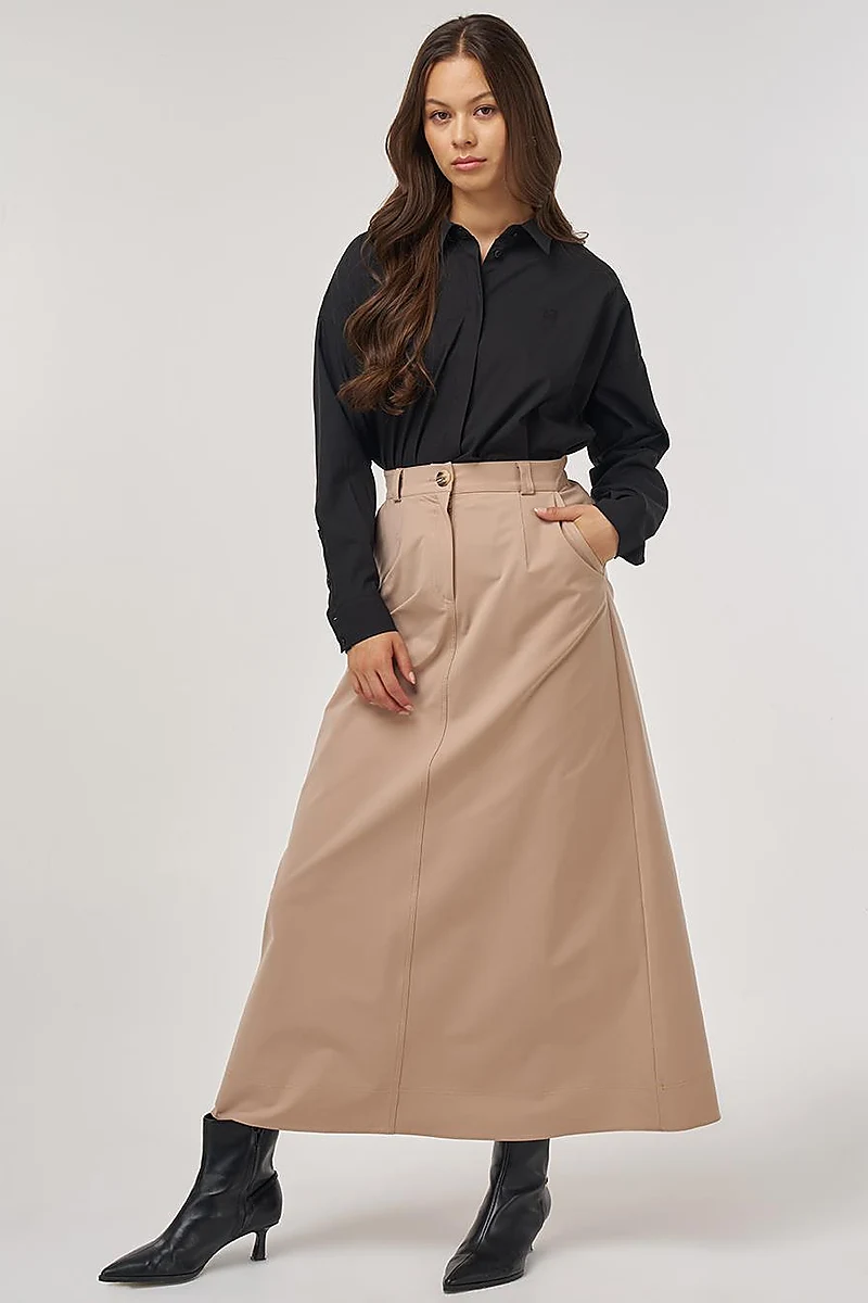 Zippered Pocket Skirt in Beige
