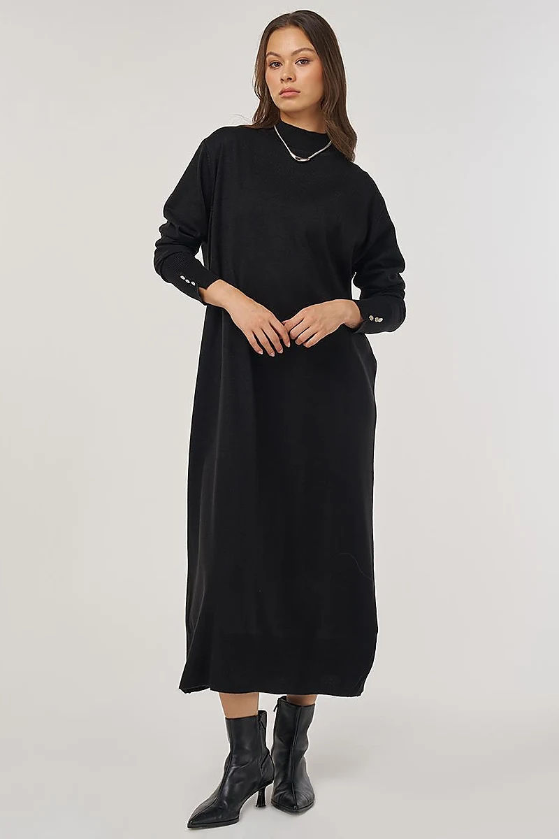 Half Turtleneck Knit Dress in Plain Black
