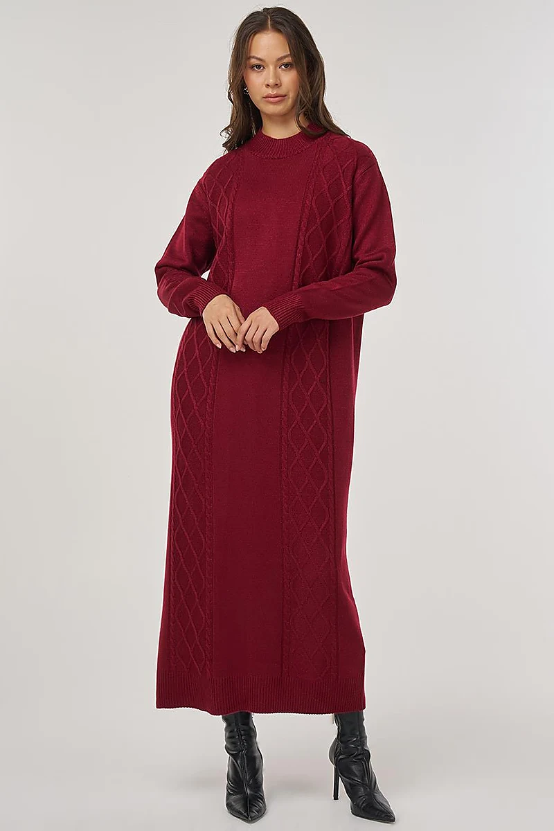 Knitted Pattern Knit Dress – Burgundy