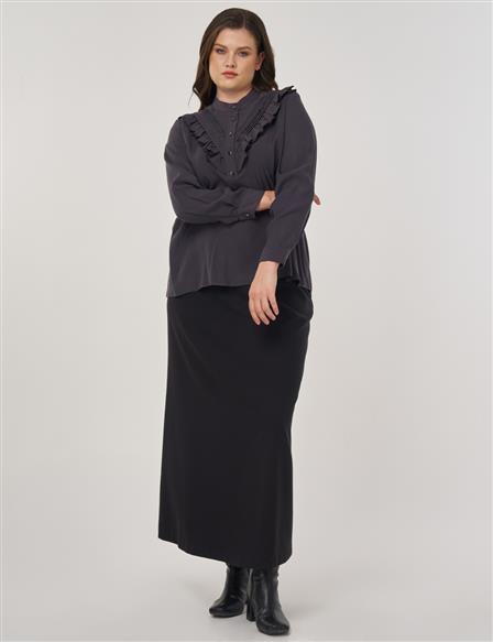 Button-Detailed Shirt Collar Blouse in Smoke