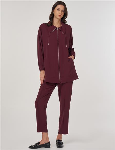 Wide-Collar Two-Piece Suit in Burgundy