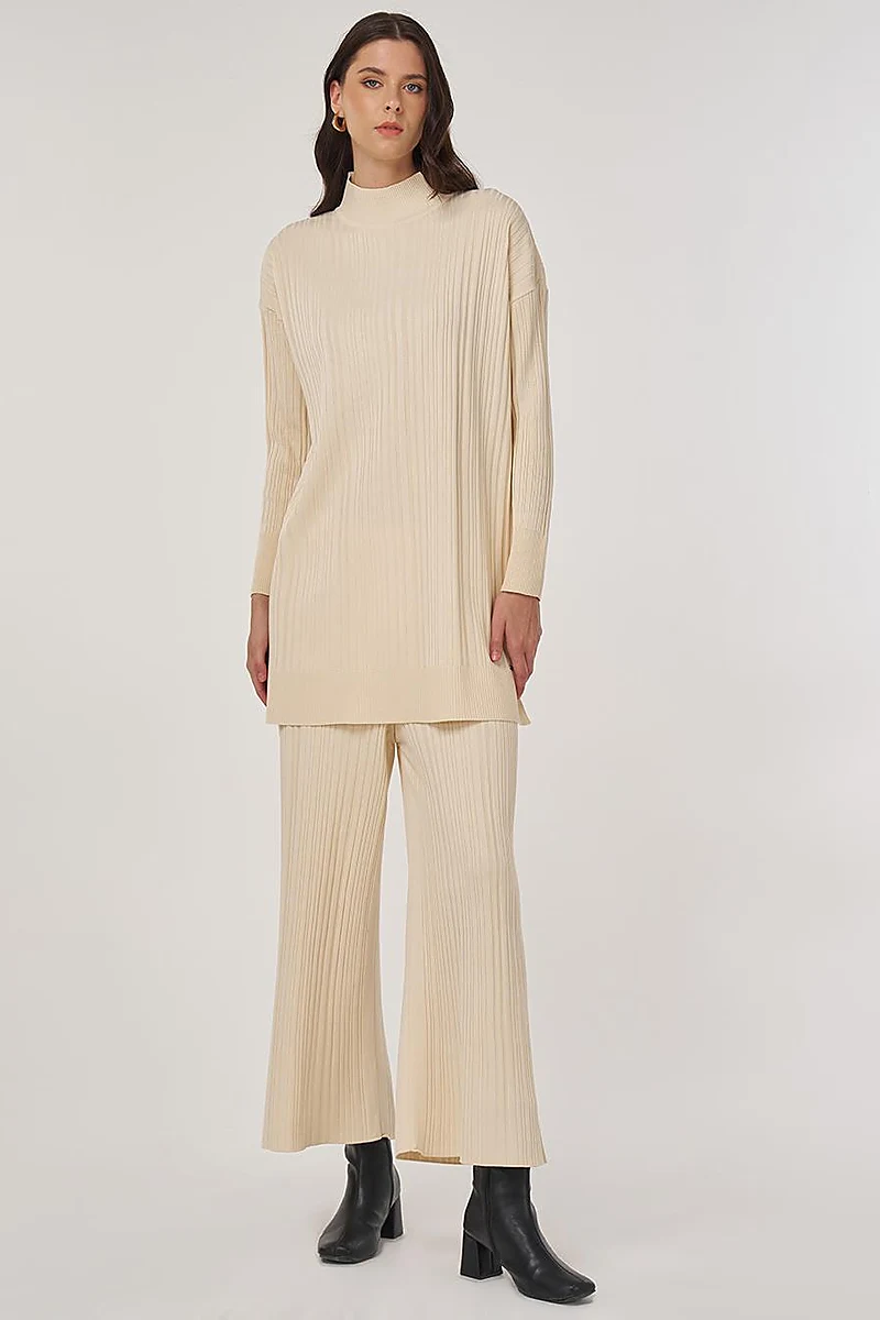 Relaxed Fit Knit Set in Stone