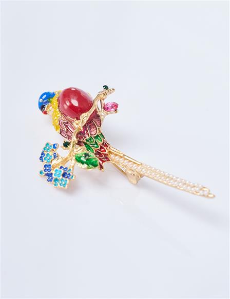 Parrot-Shaped Brooch Gold