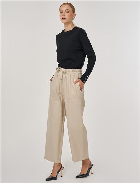Patch Pocket Relaxed Fit Pants in Beige