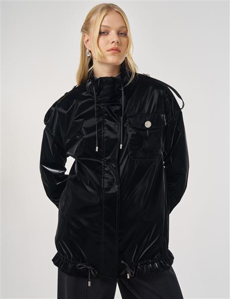 Parlak Görünümlü Dik Yaka Ceket Siyah 