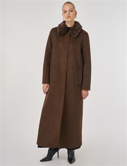 Wool Coat with Fur Collar in Dark Brown