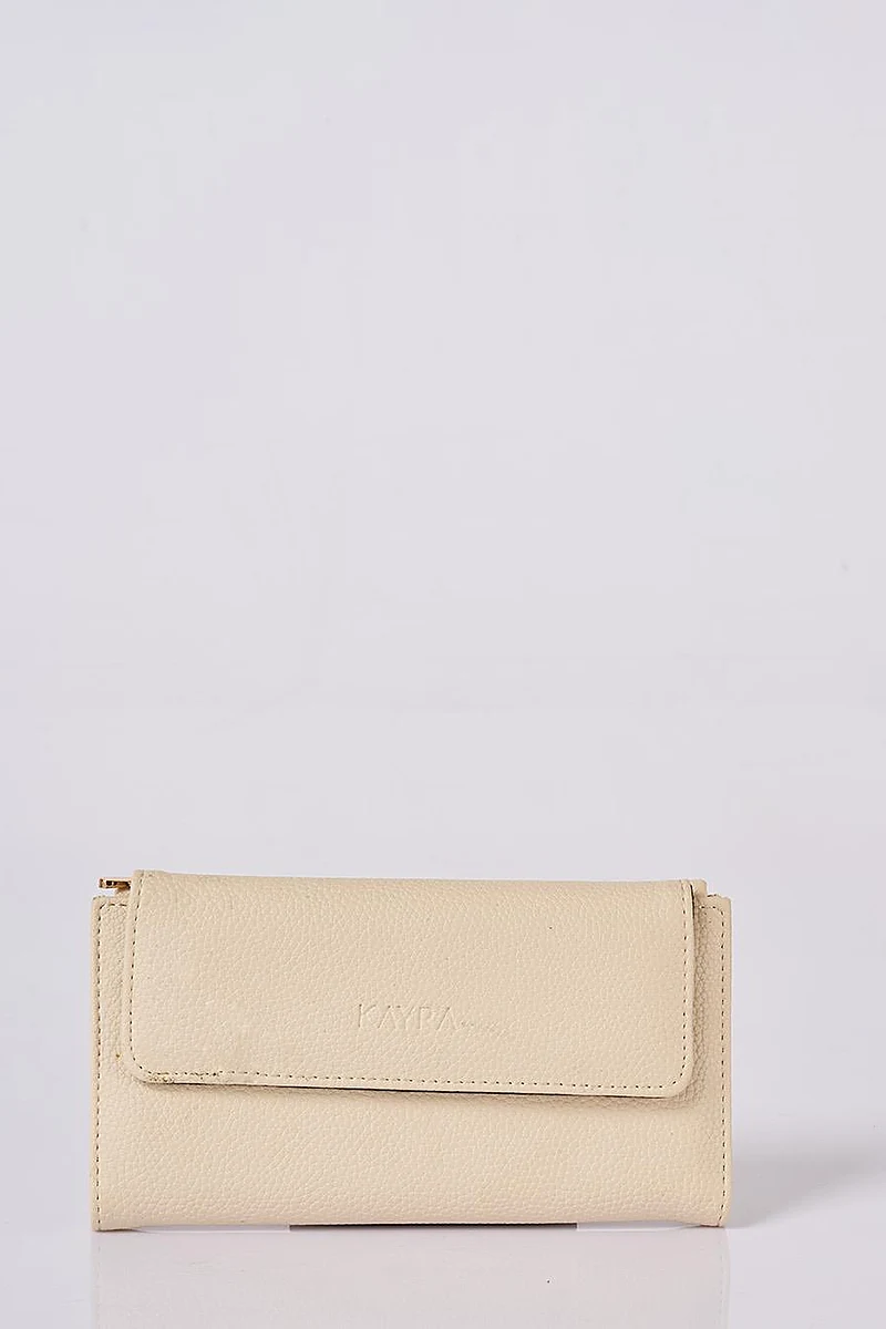 Magnetic Wallet in Cream