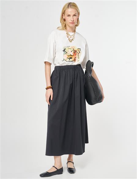 Pocket-Detailed A-Line Skirt Black