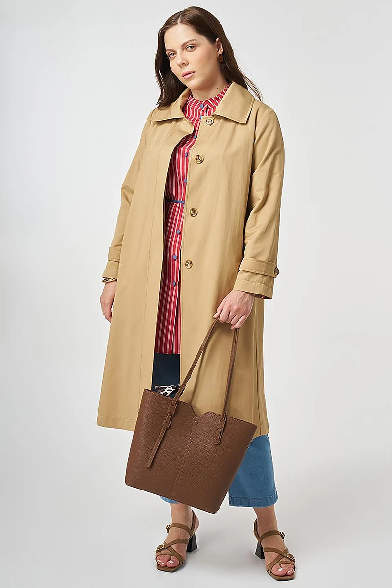 Wide Collar Trench Coat Beige