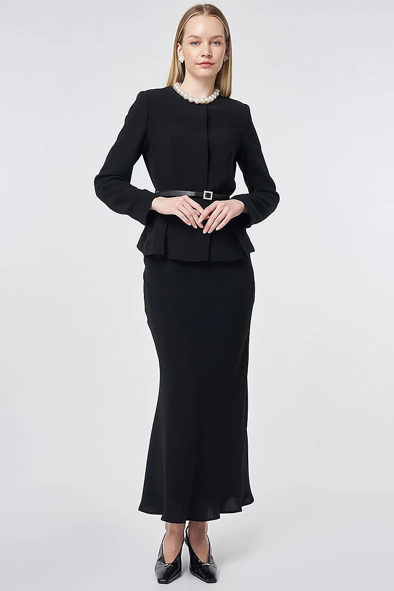 Belt Detailed Two-Piece Set – Black
