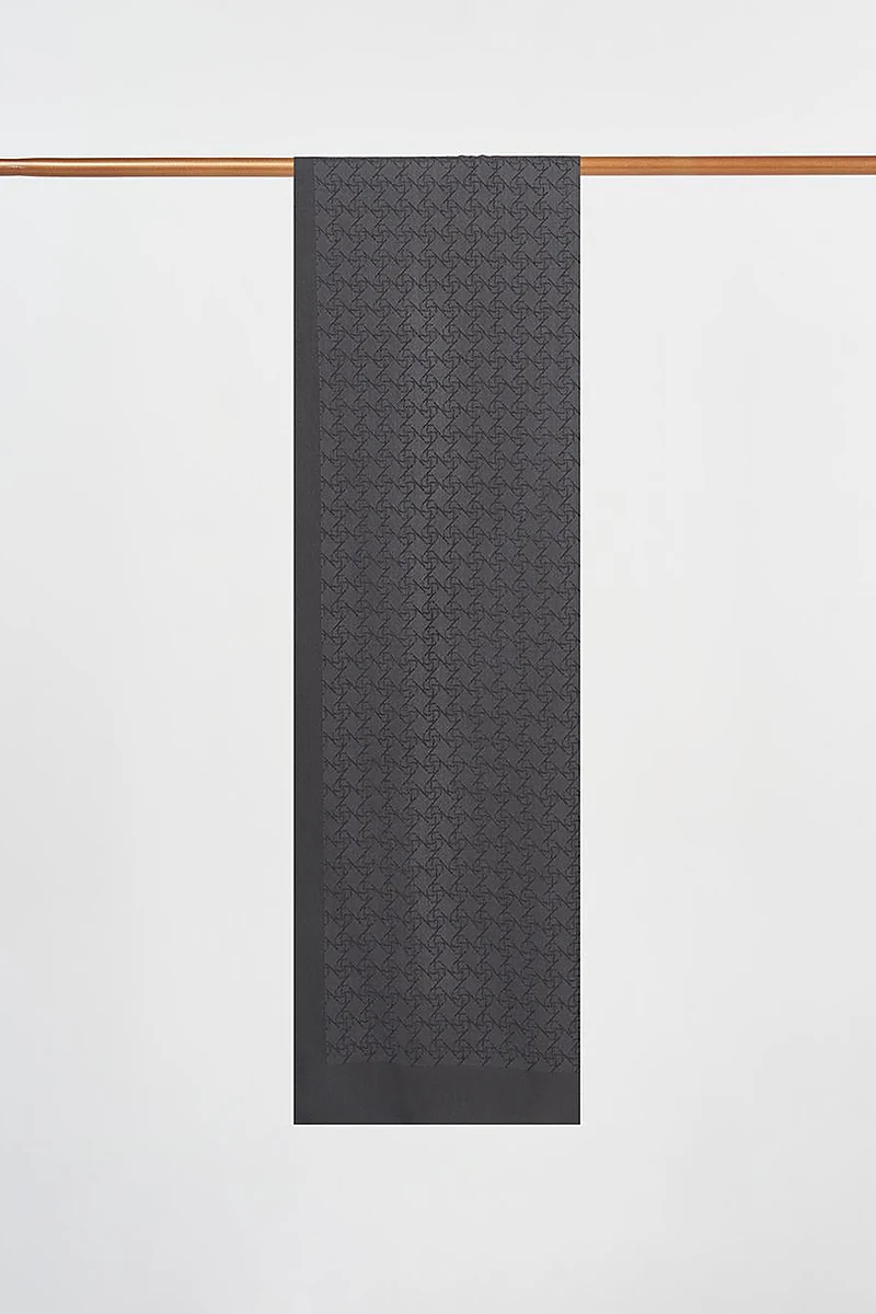 Logo-Detail Lyocell Shawl Black