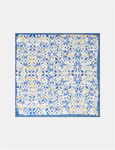 White-Ice Blue Clover Pattern Scarf