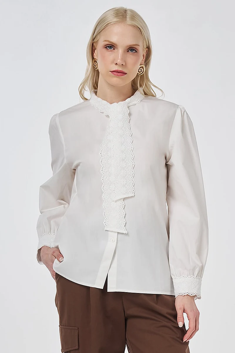 100% Cotton Lace-Trimmed Blouse Optic White