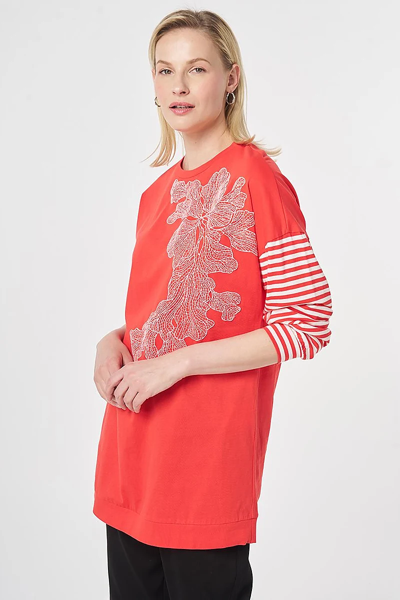 100% Cotton Embroidered Sweatshirt Red