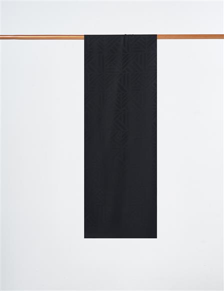 Labyrinth Pattern Shawl Black