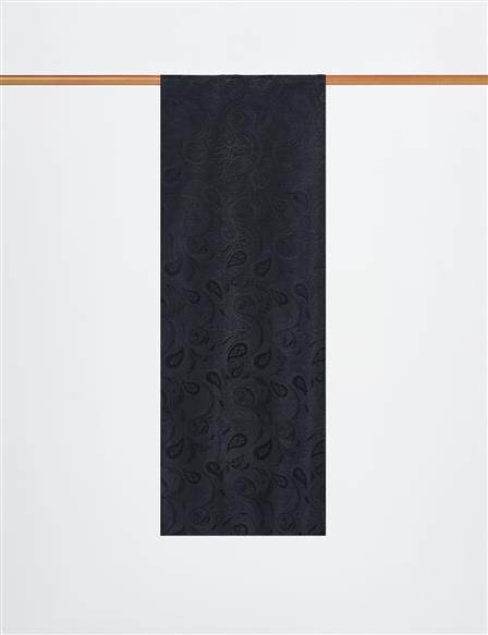 Leaf Pattern Lyocell Shawl Black