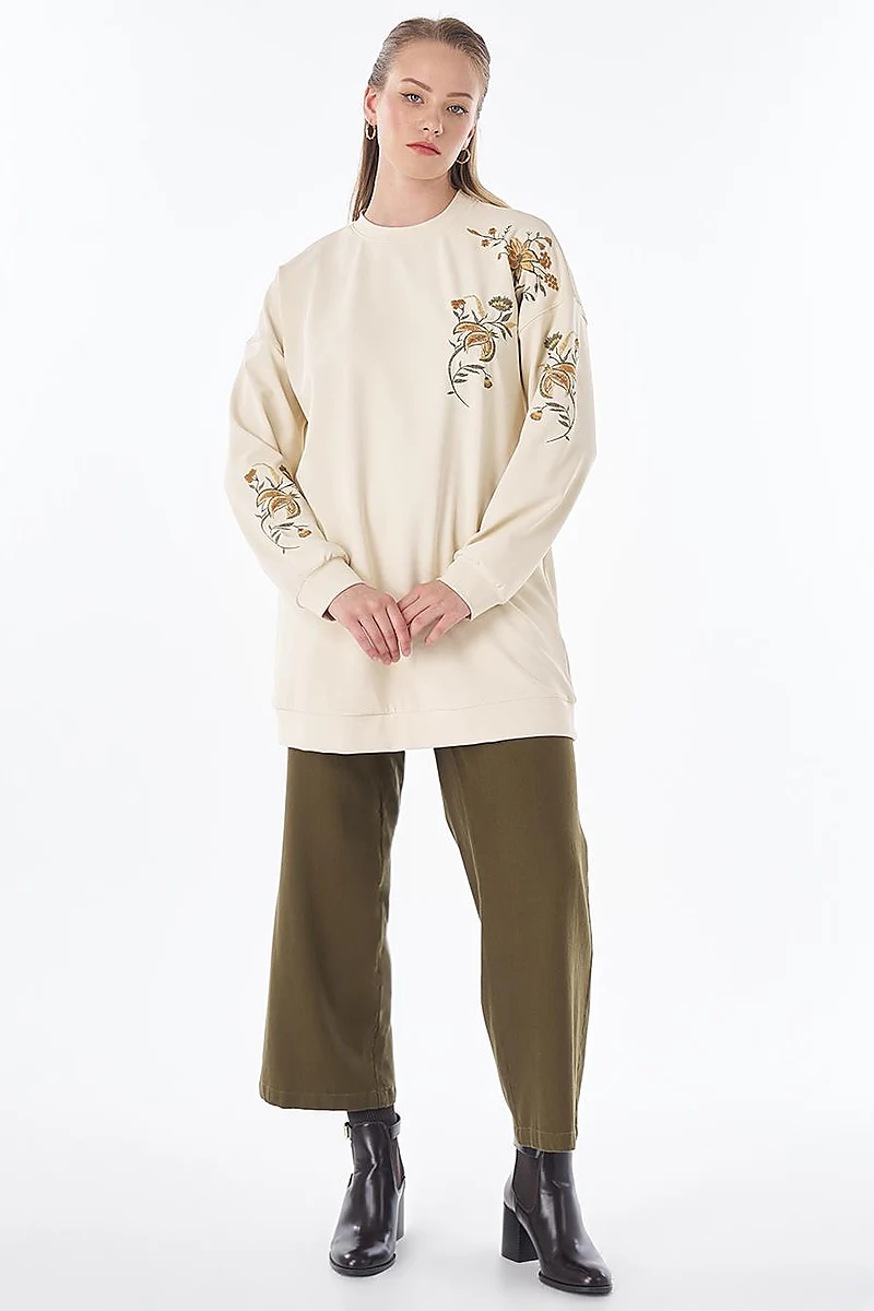Embroidered Sweatshirt – Light Yellow