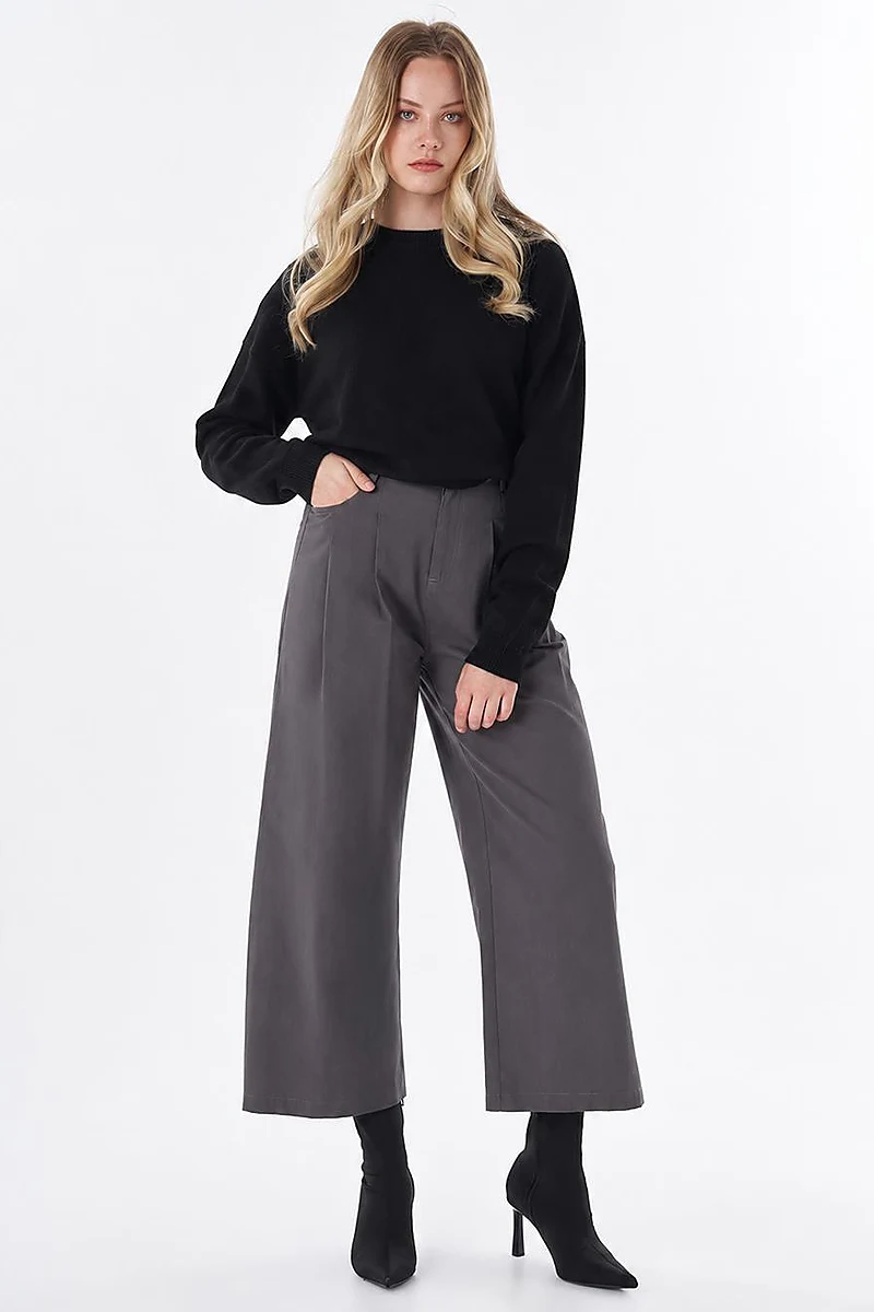 High-Waisted Wide-Leg Pants in Deep Ocean Blue