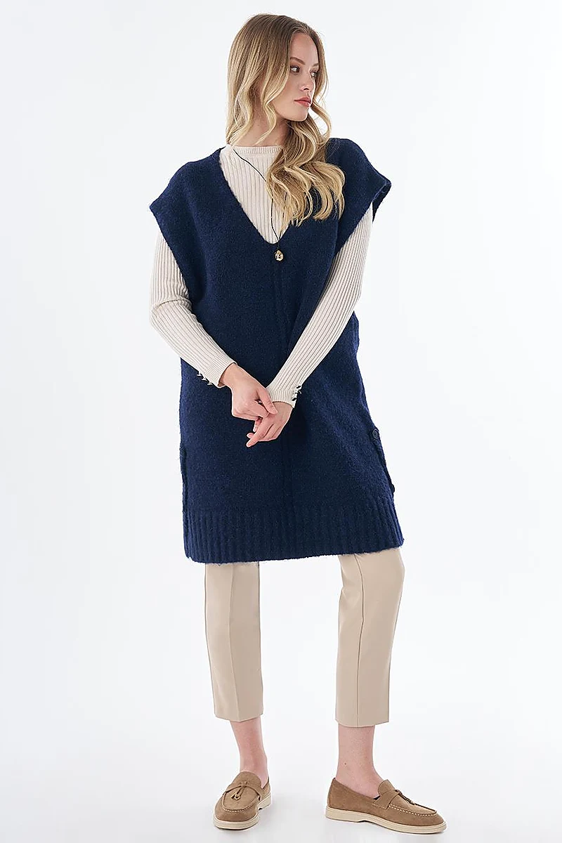 Button-Detail Knit Vest Dark Navy