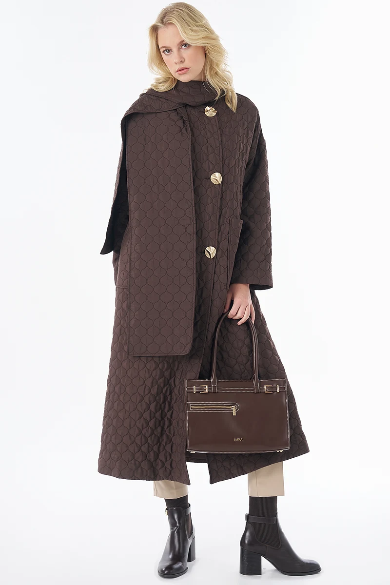 Quilted Pattern Slip-On with Scarf Brown