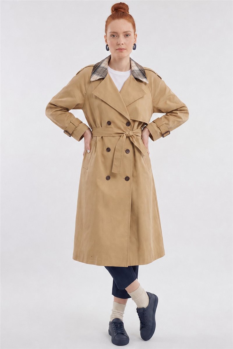 Collar-Detail Trench Coat Beige