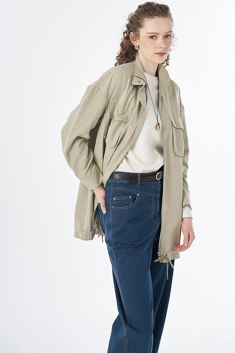 Double Pocket Stand Collar Jacket in Green