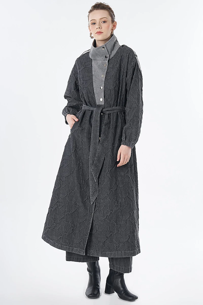 Embossed Pattern Throw-On Jacket Black