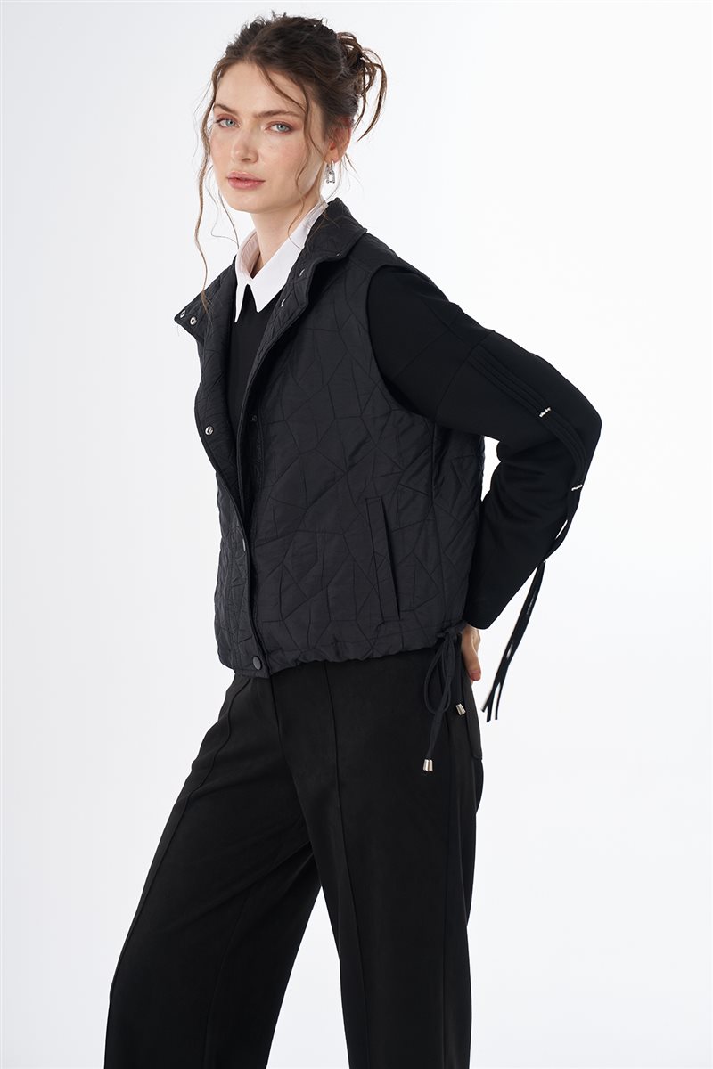 Drawstring Quilted Vest Black