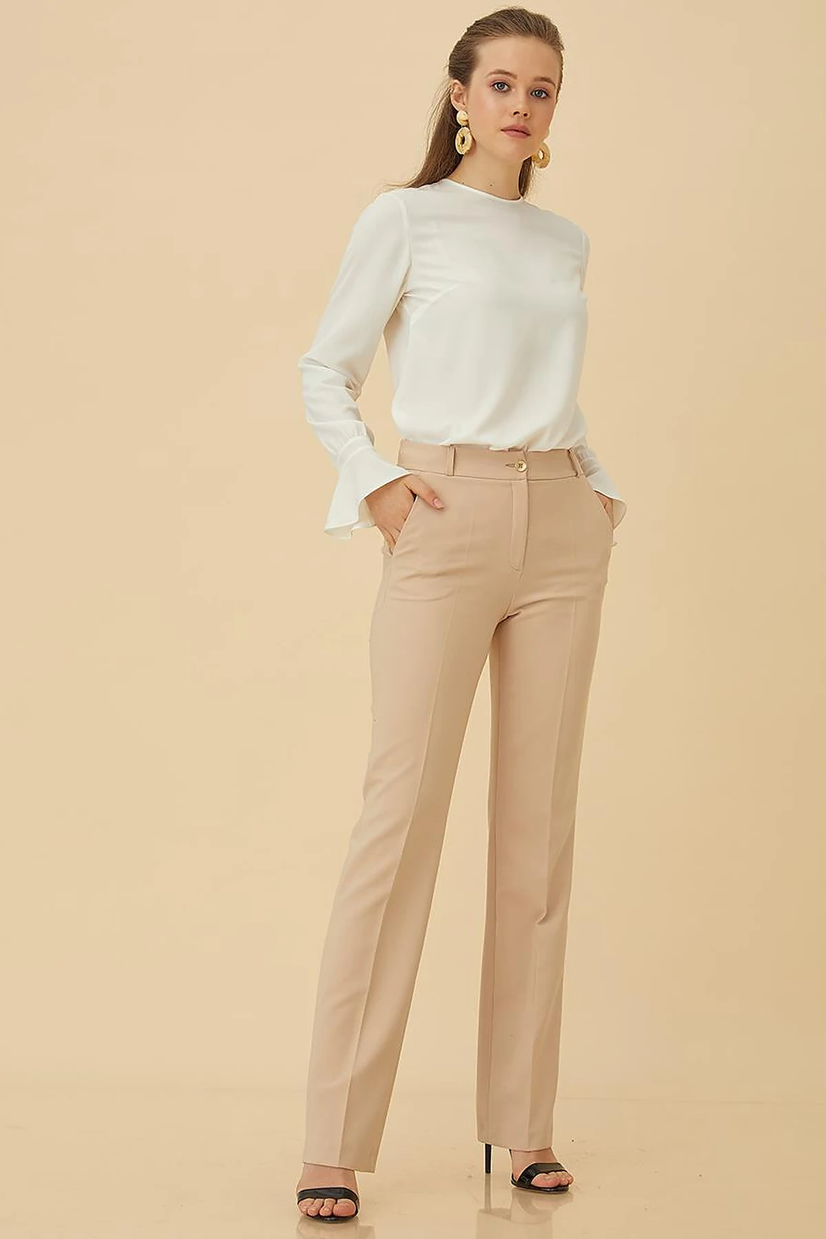 Basic Straight Cut Pants SZ-19502 Beige