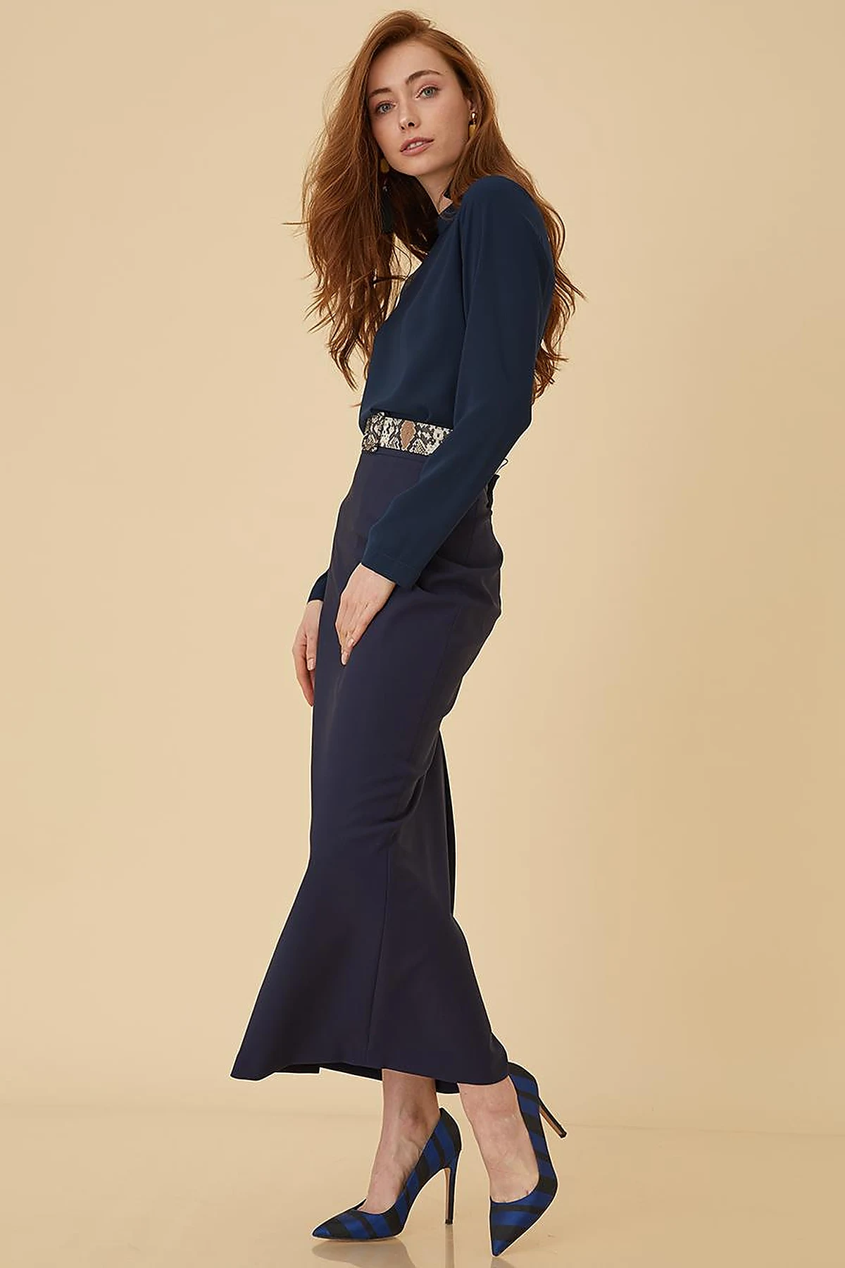 Basic Skirt Navy SZ 12500