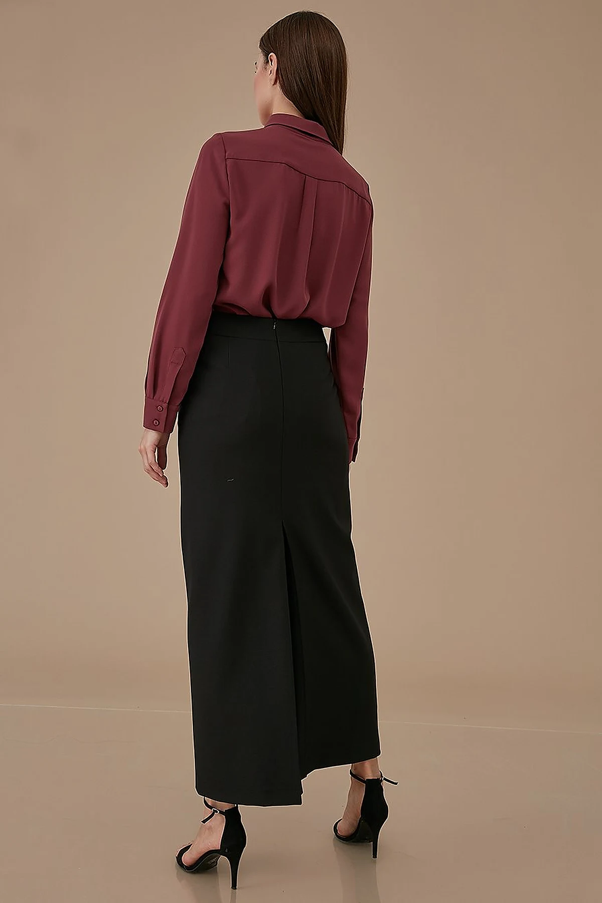 Basic Skirt Black SZ 12500