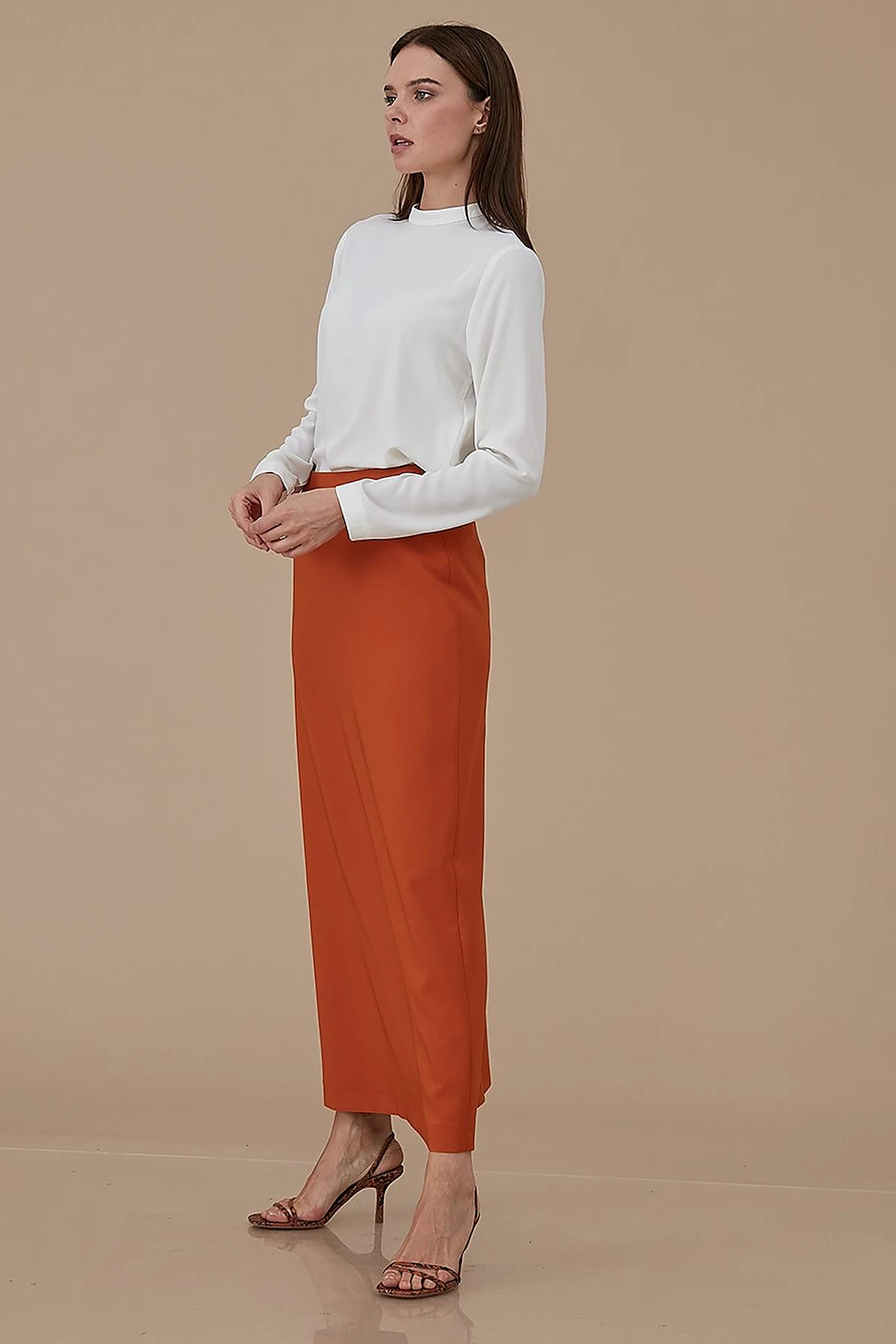 Basic Pencil Skirt Tile SZ 12500